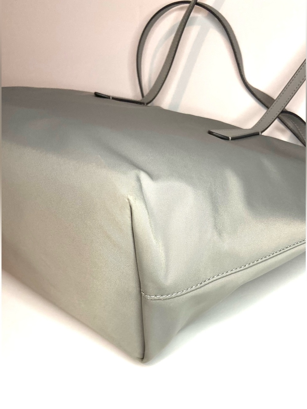 kate spade retails $299 ($49) Gray Tote with Top Zip - Picture 9 of 15